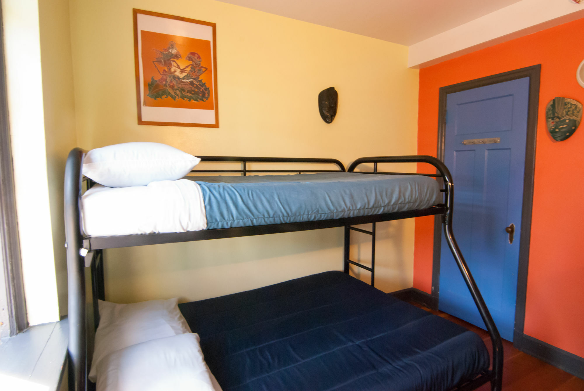 Ocean Island Inn | Backpackers | Suites Victoria Zewnętrze zdjęcie